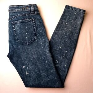 CAbi Womens Low Rise Skinny Leg Acid Wash Splatter Jeans Size 4 Y2K Streetwear